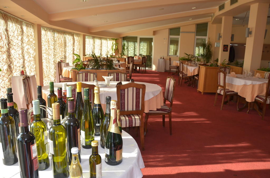 Hotel Dragovic Smederevo Ngoại thất bức ảnh