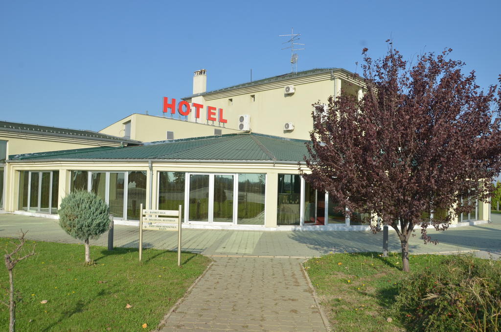 Hotel Dragovic Smederevo Ngoại thất bức ảnh