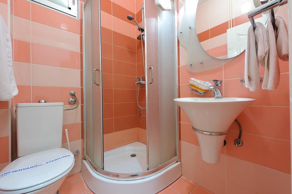 Hotel Dragovic Smederevo Ngoại thất bức ảnh