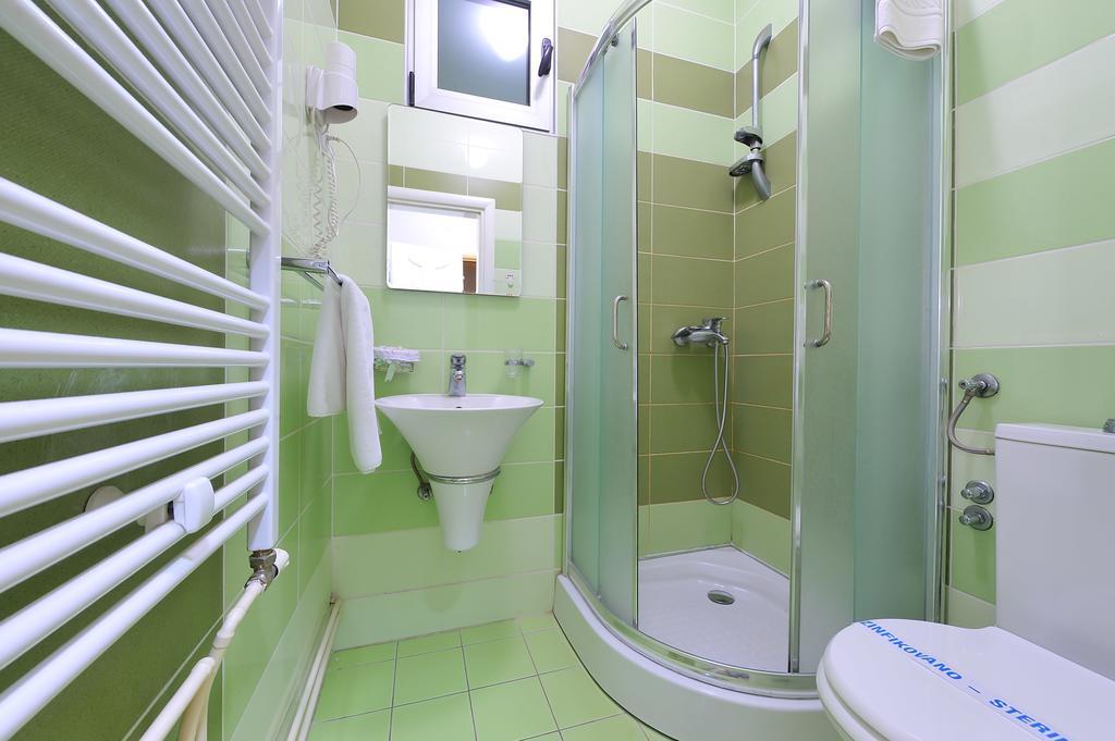 Hotel Dragovic Smederevo Ngoại thất bức ảnh